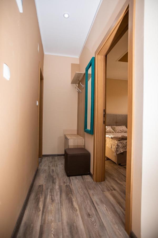 Vila Todorovic Bela Crkva  Luaran gambar